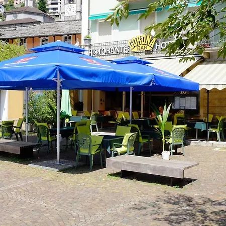 酒店 克罗娜酒店 *