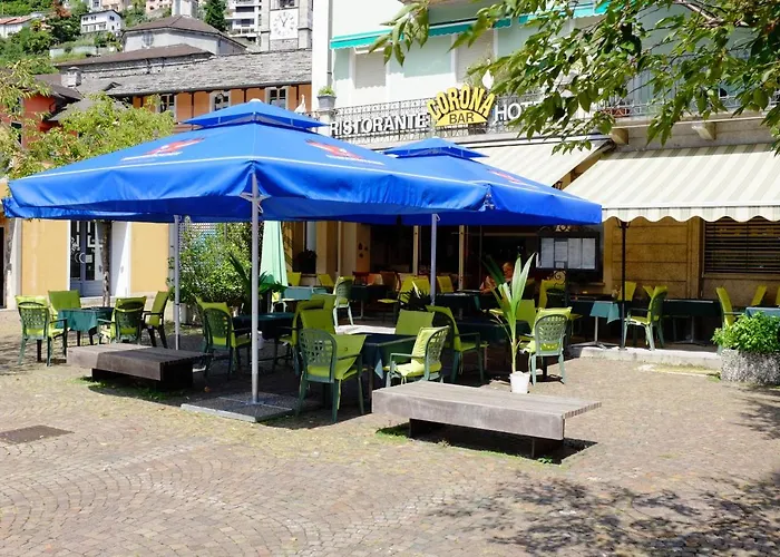 Ξενοδοχείο Hotel Corona *