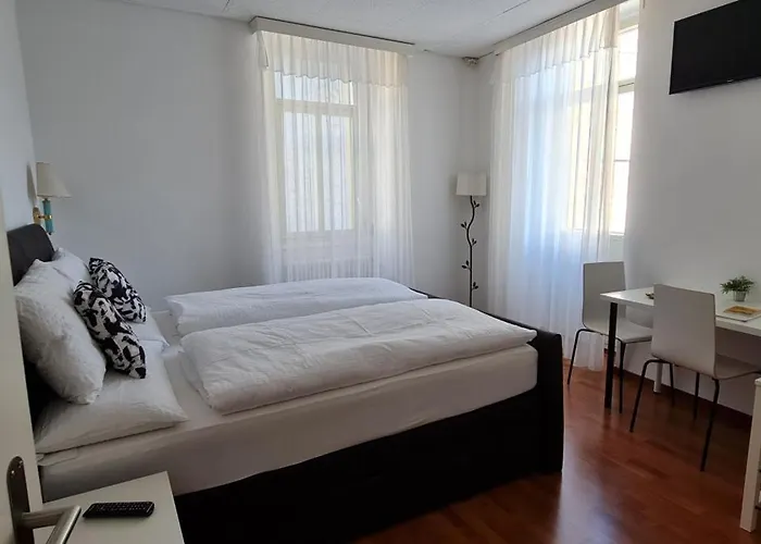 Hotel Corona Ξενοδοχείο Λοκάρνο