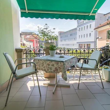 Hotel Corona Hotel *